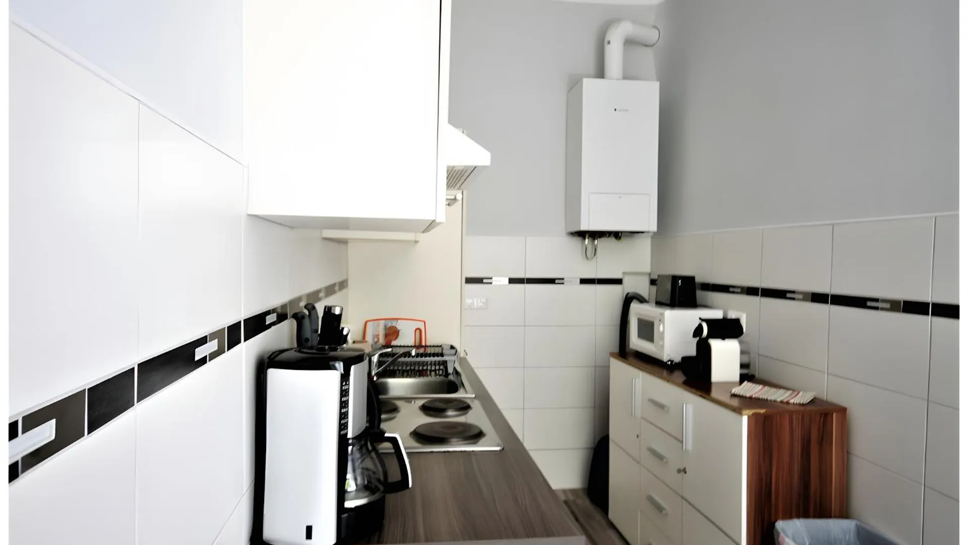 Modern Flat With 2 Rooms, Close To Schoenbrunn Вена Апартаменты